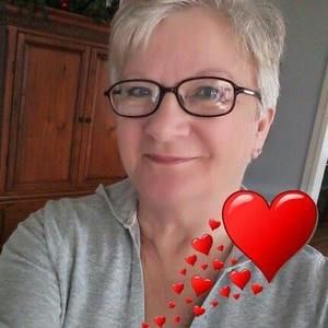 Meet your Posher, Louella